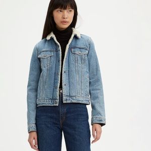 Levi’s | Women’s Levi’s Original Sherpa Trucker Denim Jacket | Dark denim | S
